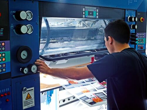 Top-ausgebildete Fachmitarbeiter Offsetdruck